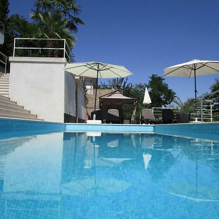 Villa Suzy-Apartments Suzana لوفغان المظهر الخارجي الصورة