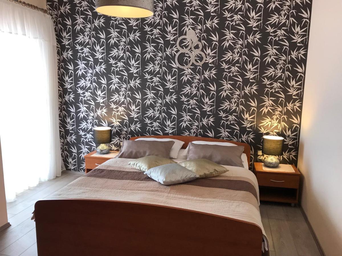 Villa Suzy-Apartments Suzana لوفغان المظهر الخارجي الصورة