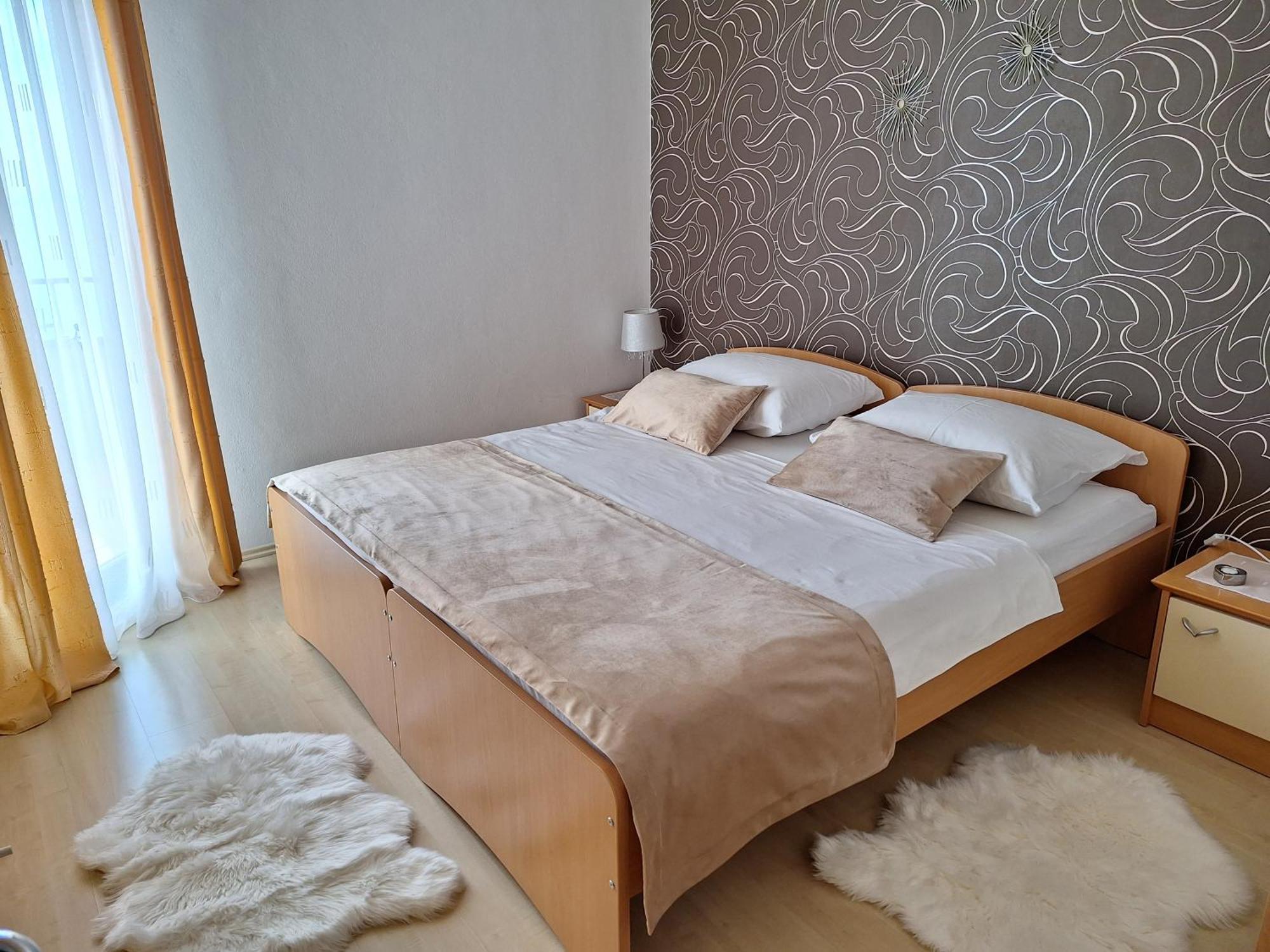Villa Suzy-Apartments Suzana لوفغان المظهر الخارجي الصورة
