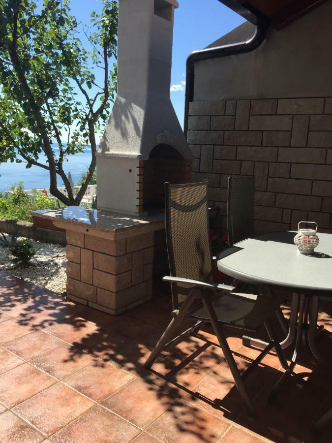 Villa Suzy-Apartments Suzana لوفغان المظهر الخارجي الصورة