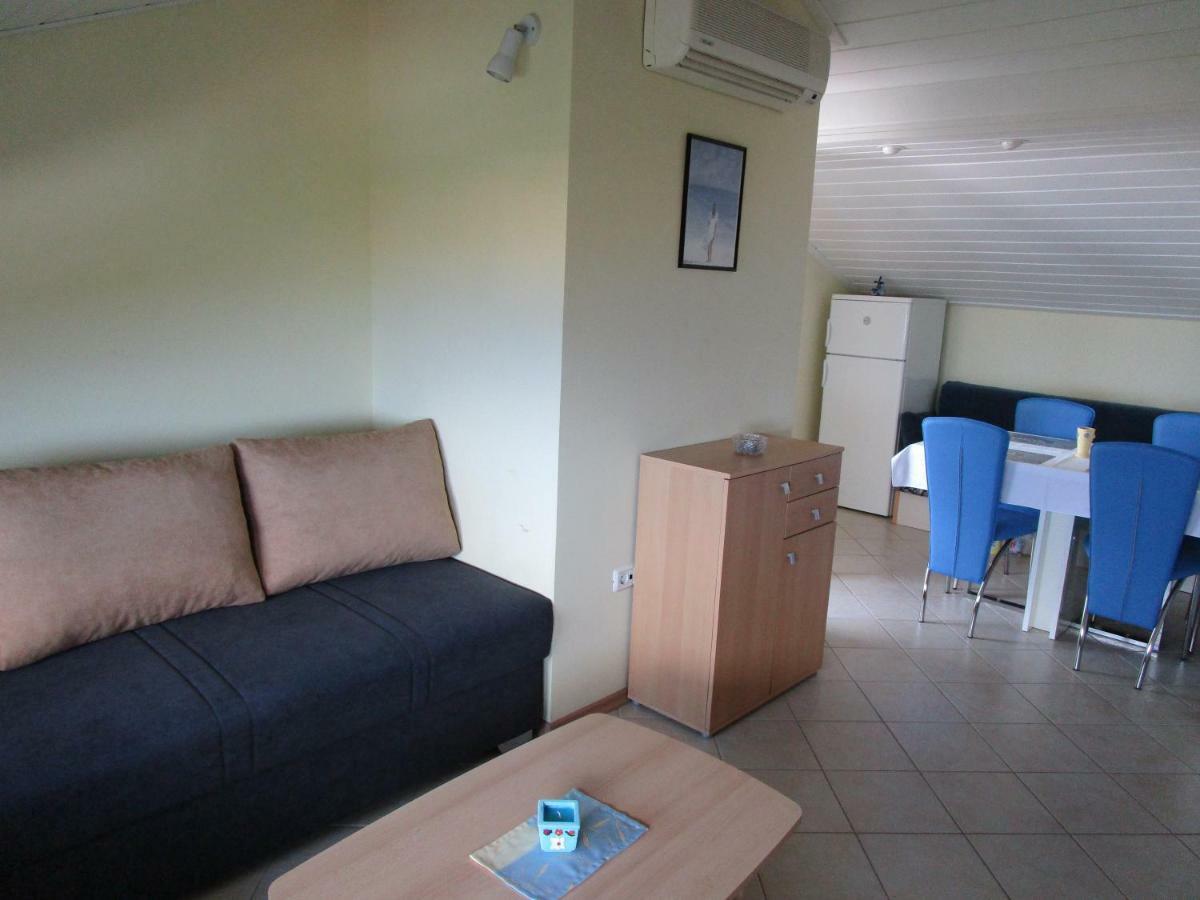 Villa Suzy-Apartments Suzana لوفغان المظهر الخارجي الصورة